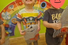 11553
